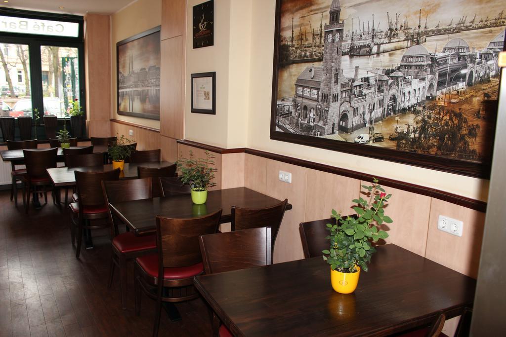 Altan Hotel Hamburg Exterior photo