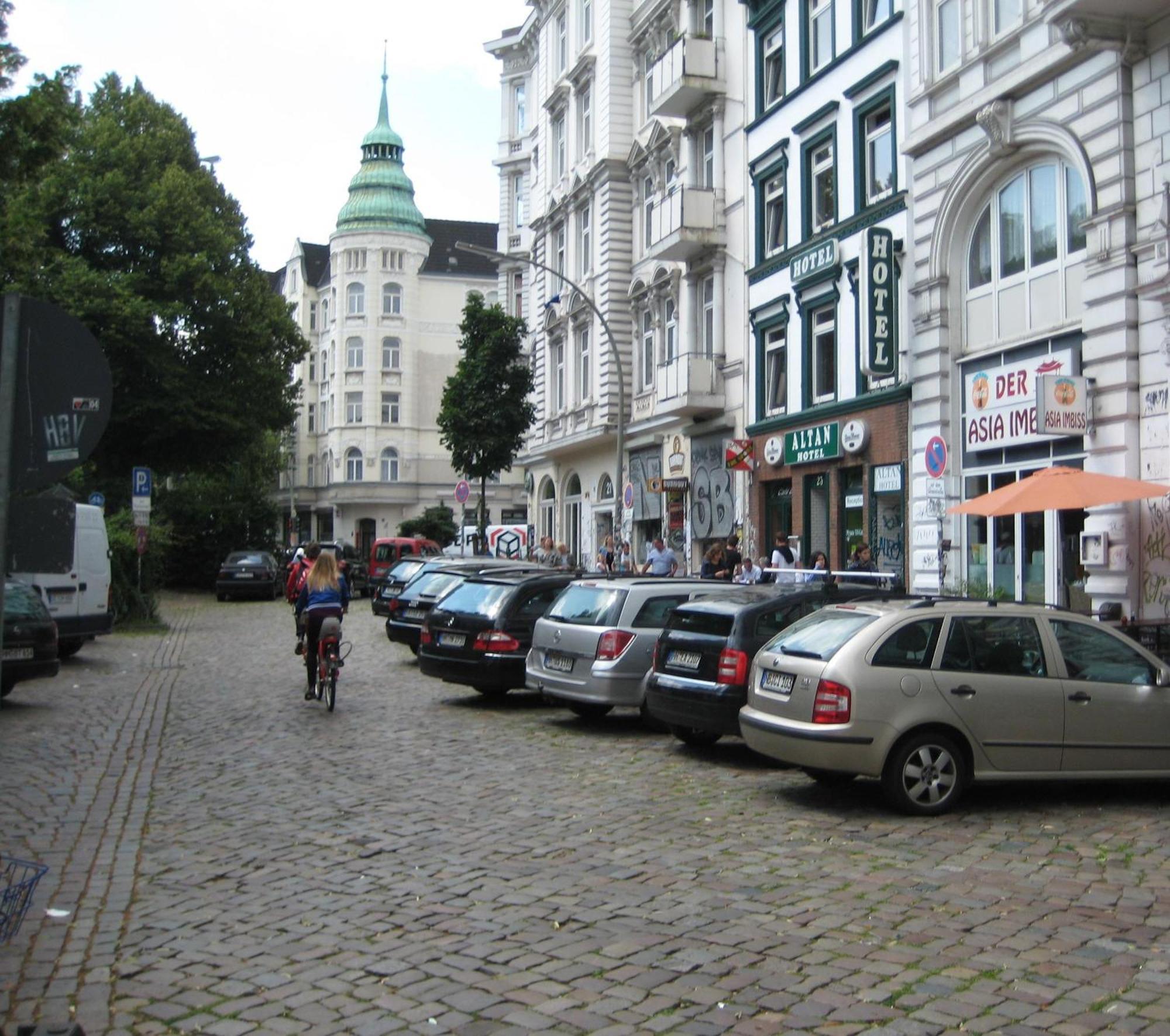 Altan Hotel Hamburg Exterior photo